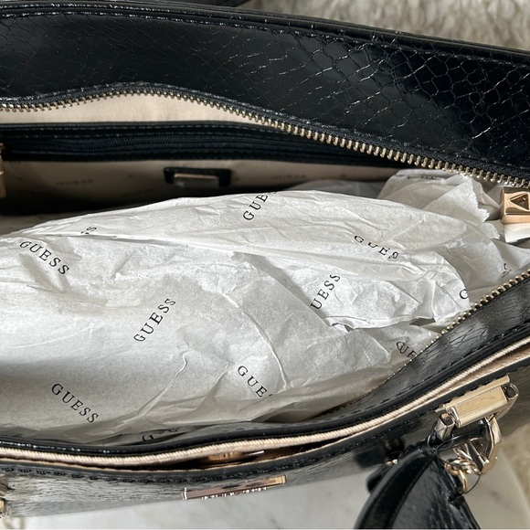 New Guess Moon Light Python Elite Tote - Picture 7 of 7